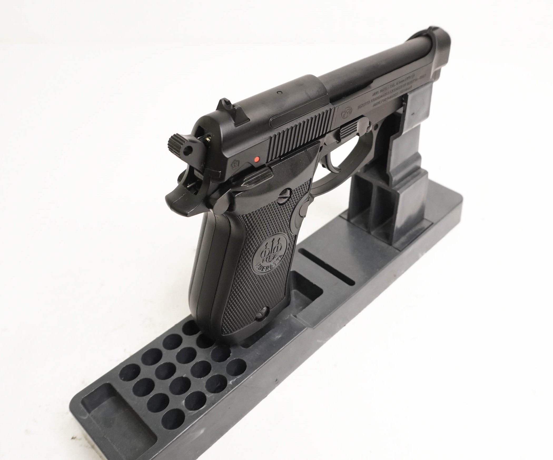 Пневматический пистолет Umarex Beretta M84 FS, изображение 8