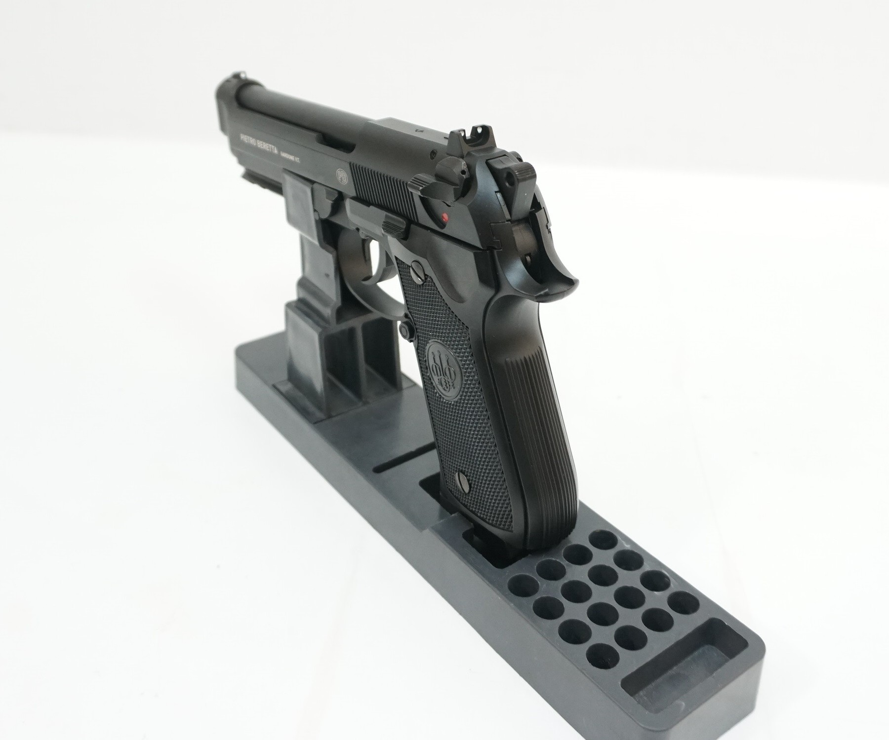 Пневматический пистолет Umarex Beretta M92 FS A1, изображение 6