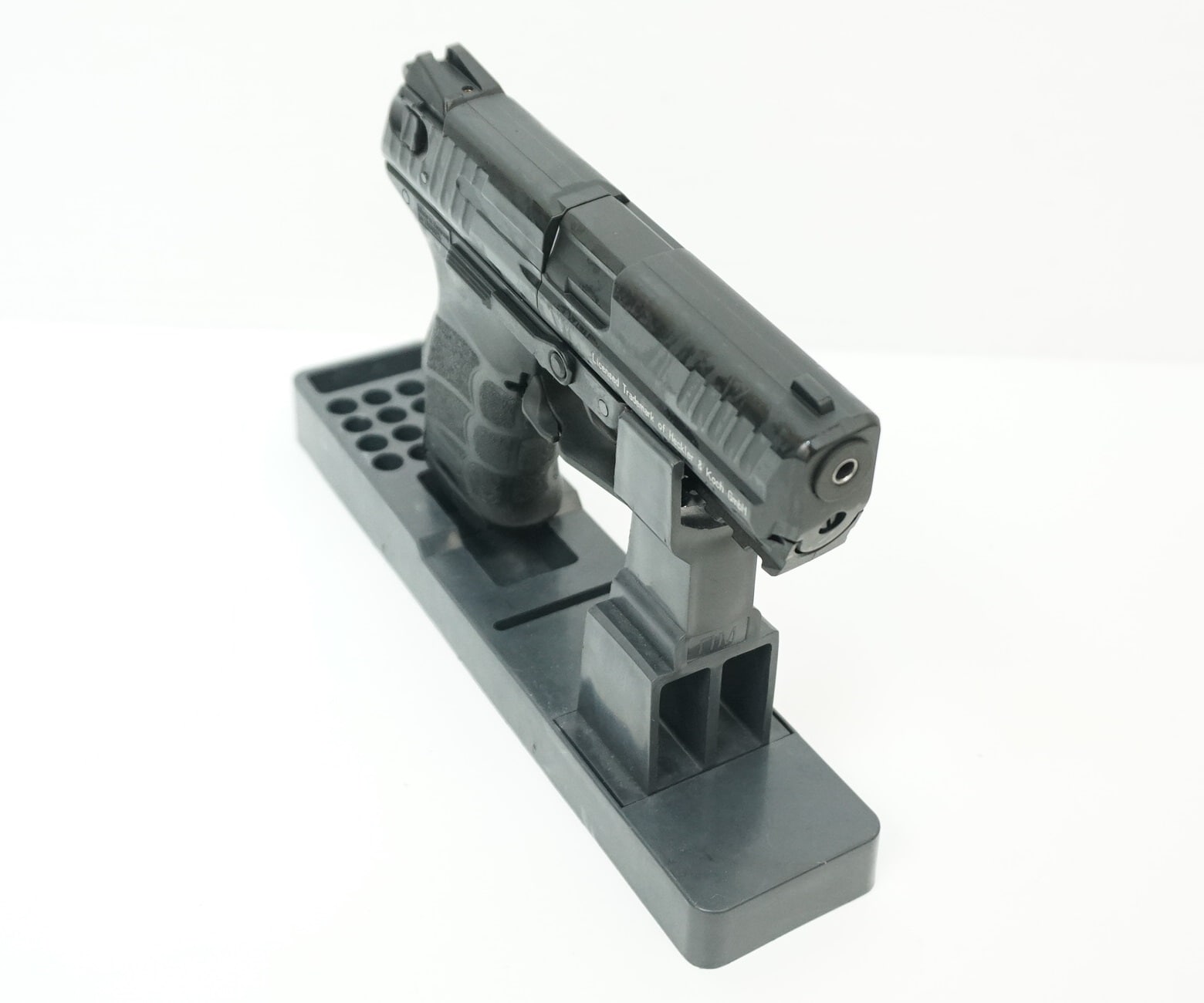 Пневматический пистолет Umarex Heckler & Koch HK P30, изображение 3